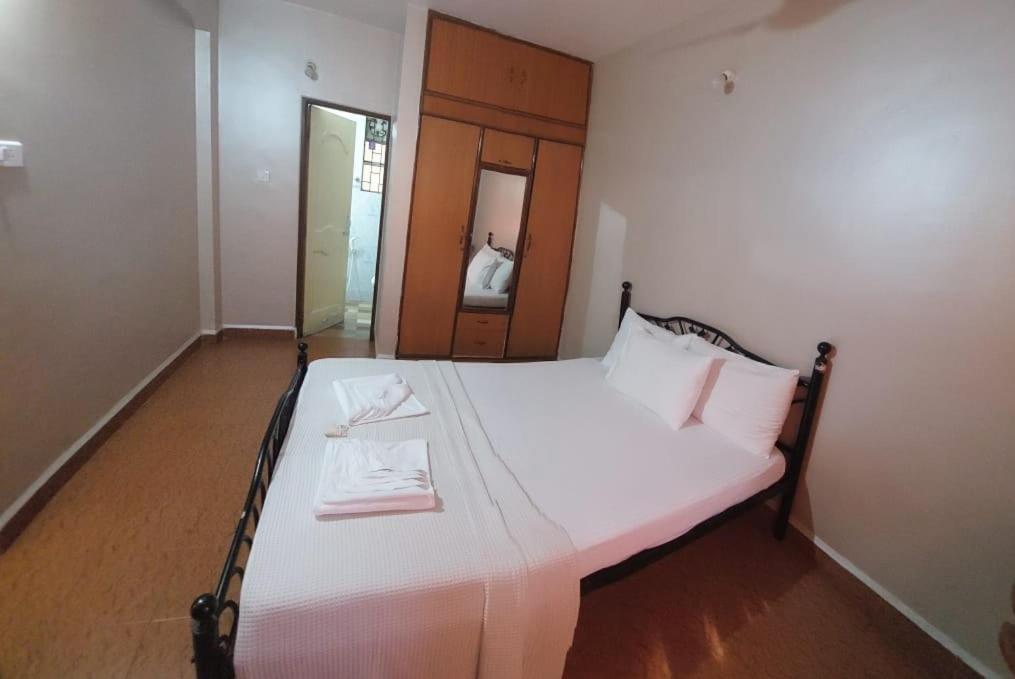 Guest house Sheperds Beach *